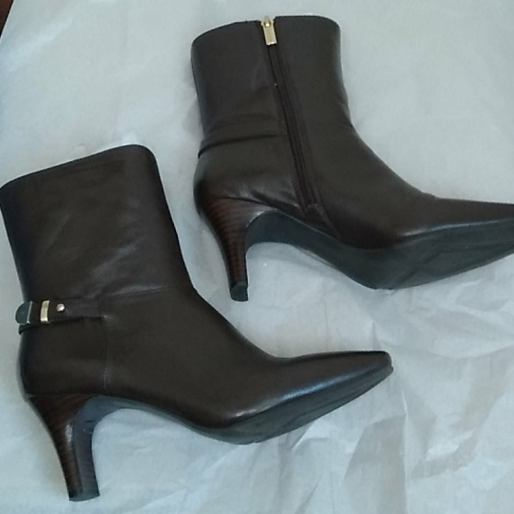 Bandolina ankle boots brown leather 8.5M